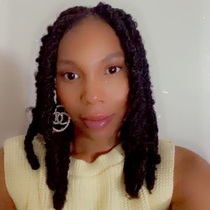 Meet your Posher, Rachelle